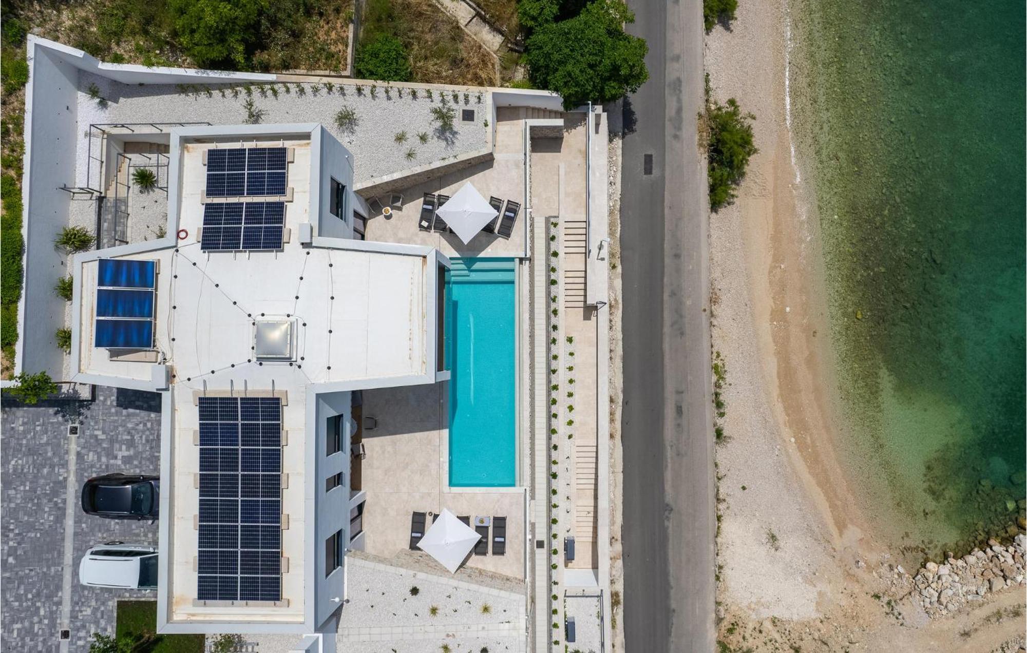 Beautiful Home In Omis With Kitchen Εξωτερικό φωτογραφία