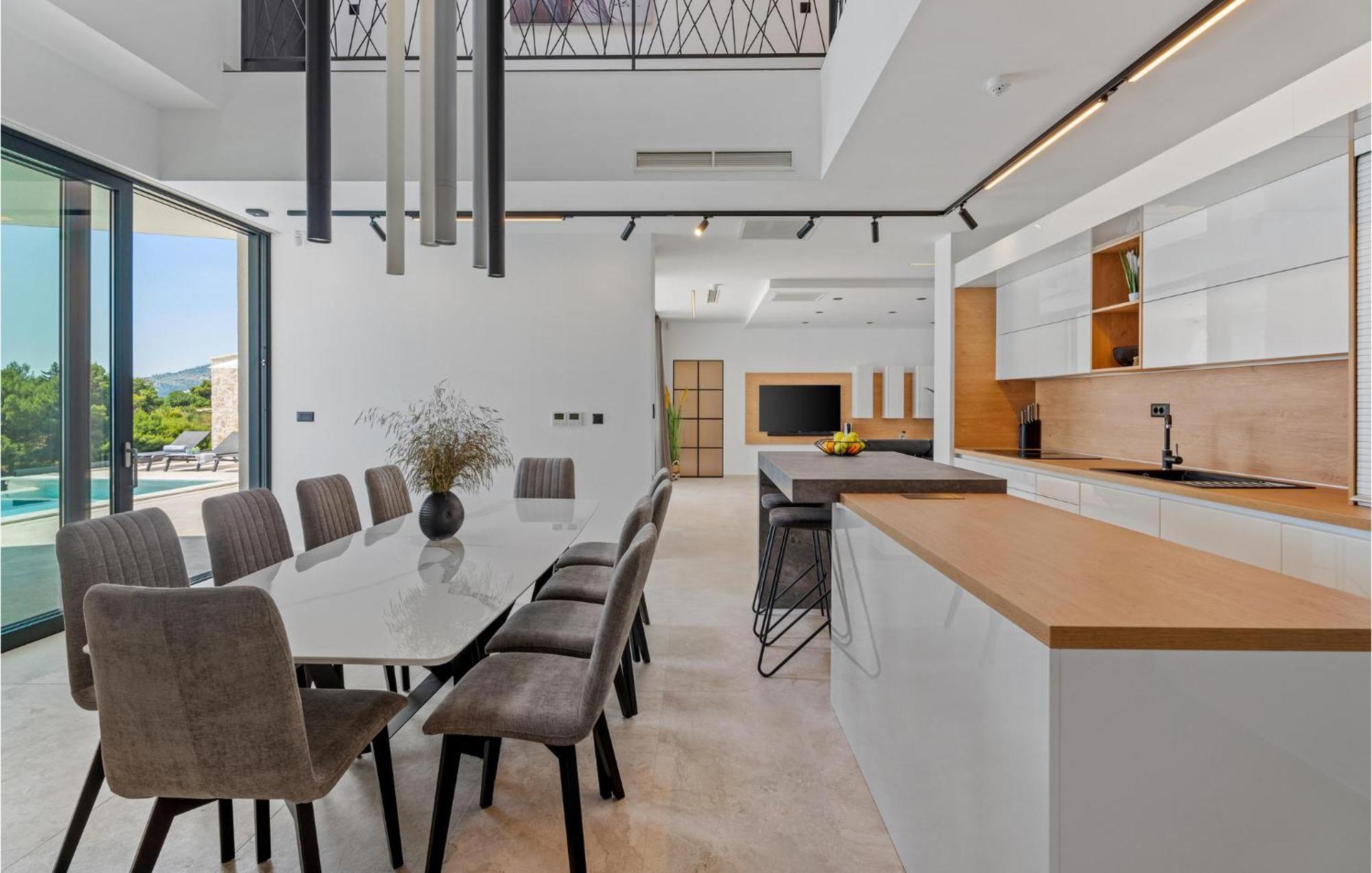 Beautiful Home In Omis With Kitchen Εξωτερικό φωτογραφία