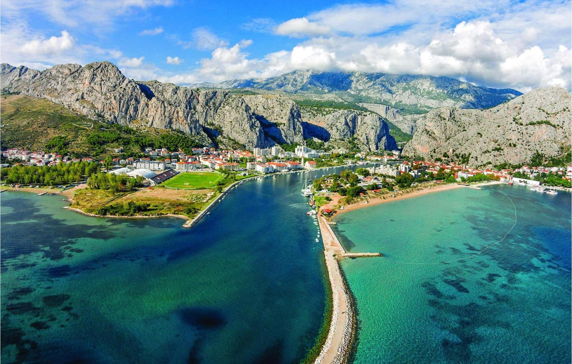 Beautiful Home In Omis With Kitchen Εξωτερικό φωτογραφία
