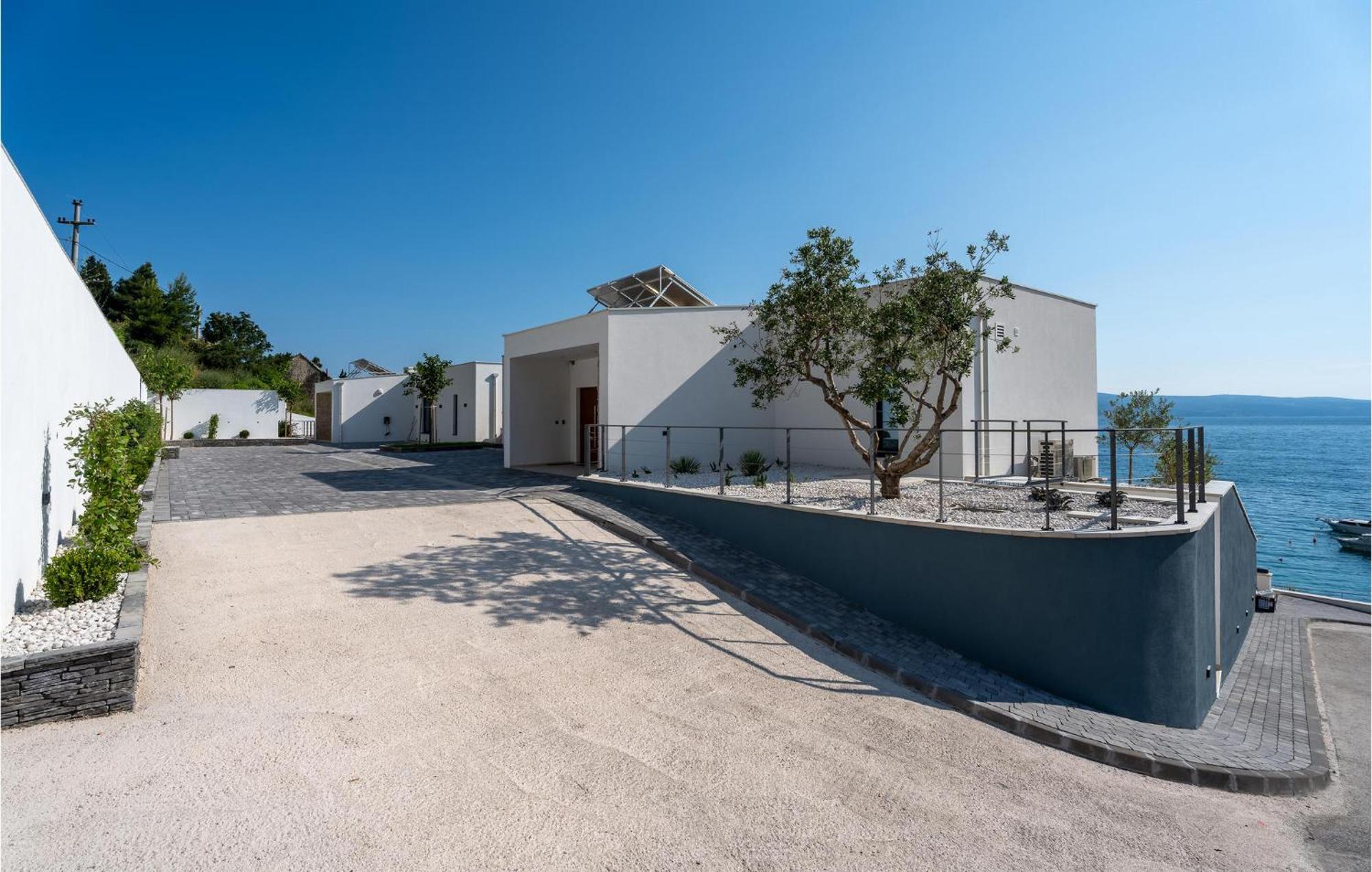 Beautiful Home In Omis With Kitchen Εξωτερικό φωτογραφία
